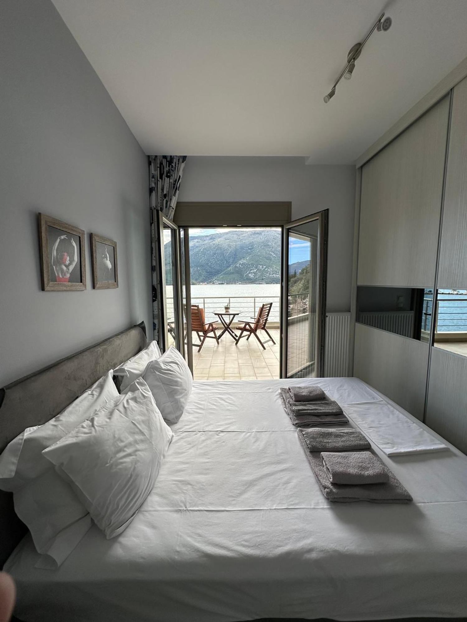 Ocean Views Apartment Платария Екстериор снимка